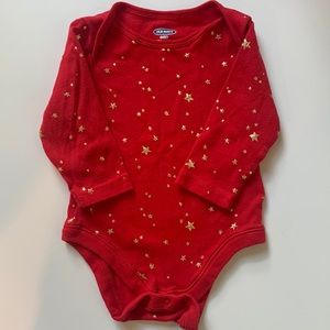 EUC Old Navy red and gold star bodysuit (3-6 months)